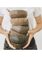 Kókuszdiótál fa kanállal TERMÉSZETES ANYAGBÓL